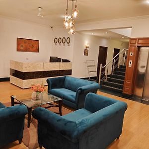 Hotel Amisa Golf Course Road Mg Road
